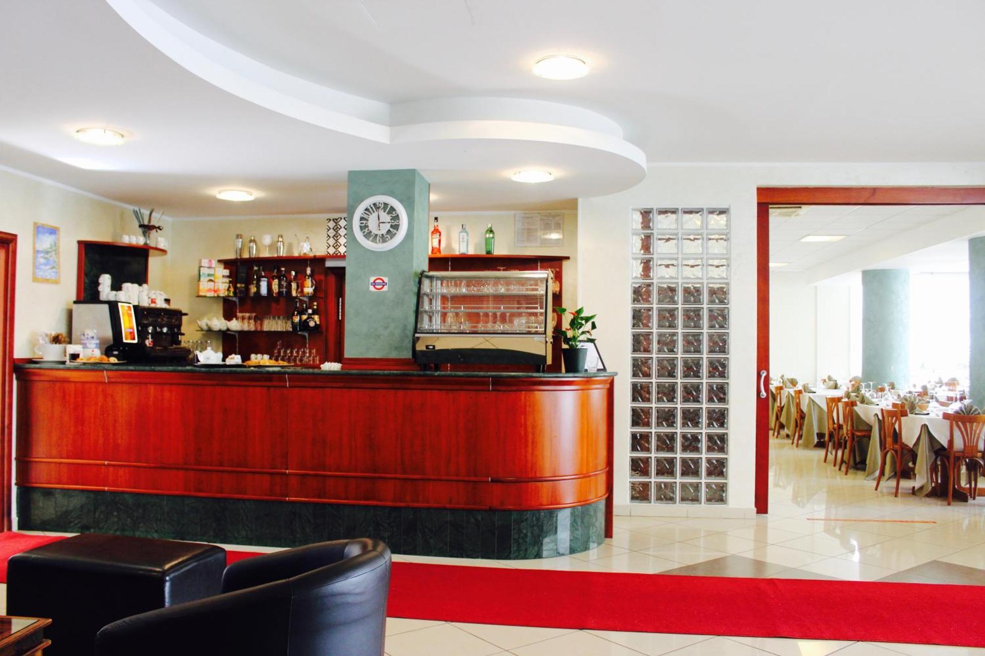 Blue Loft Hotel Cesenatico Exterior photo