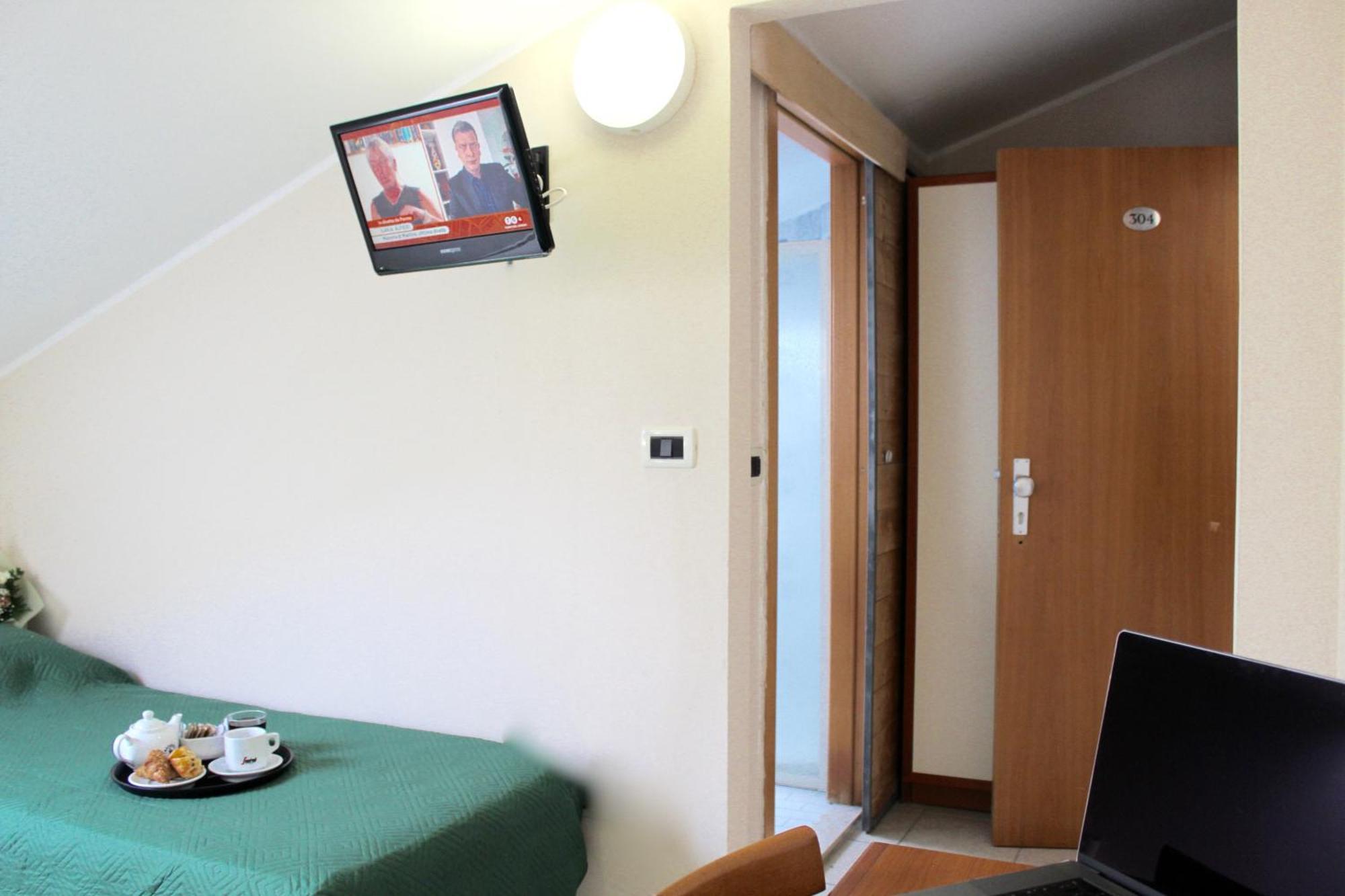 Blue Loft Hotel Cesenatico Exterior photo