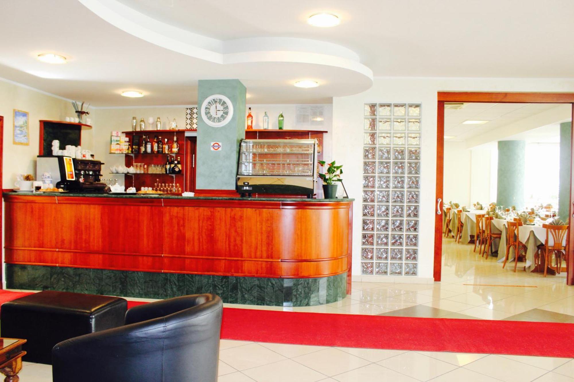 Blue Loft Hotel Cesenatico Exterior photo