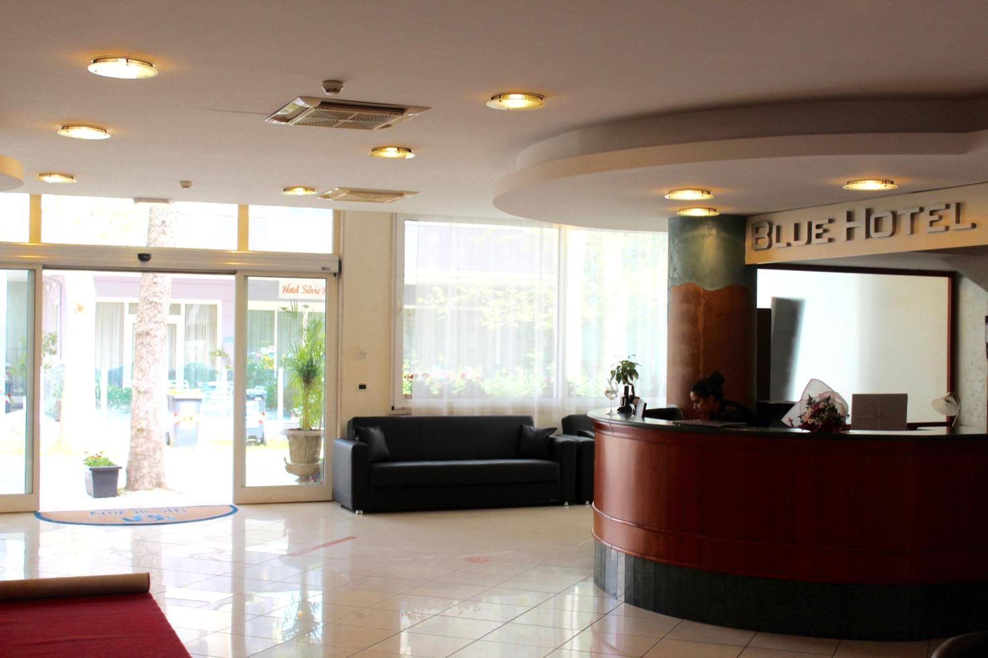 Blue Loft Hotel Cesenatico Exterior photo