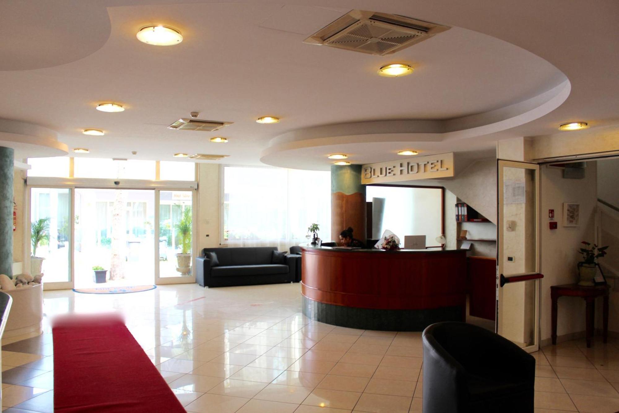 Blue Loft Hotel Cesenatico Exterior photo